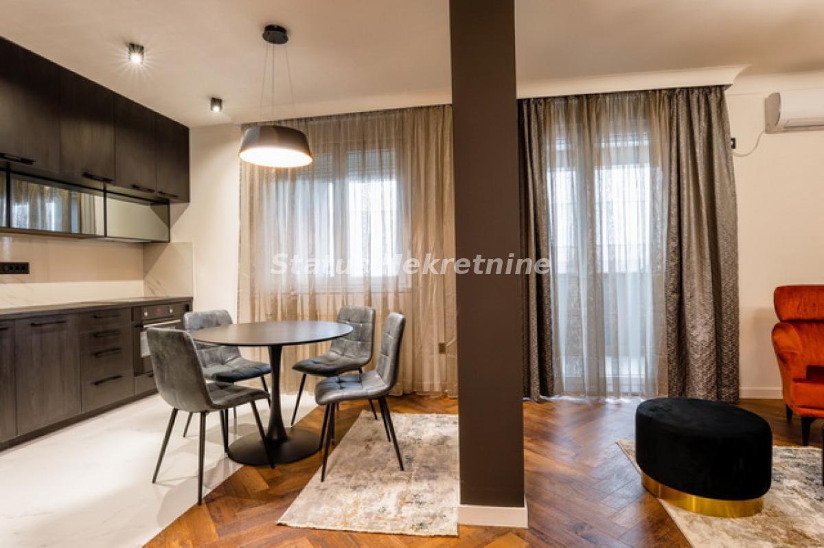 Stan Izdavanje Novi Sad  108 m2