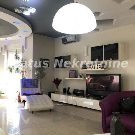 Kuća Prodaja Novi Sad  342 m2