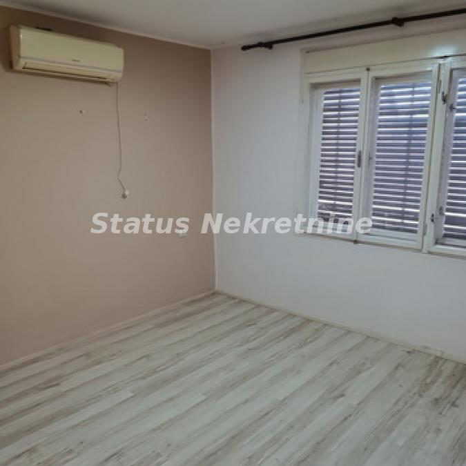 Kuća Prodaja Šid  122 m2