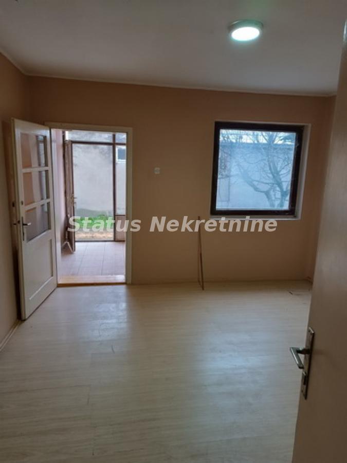 Kuća Prodaja Šid  122 m2