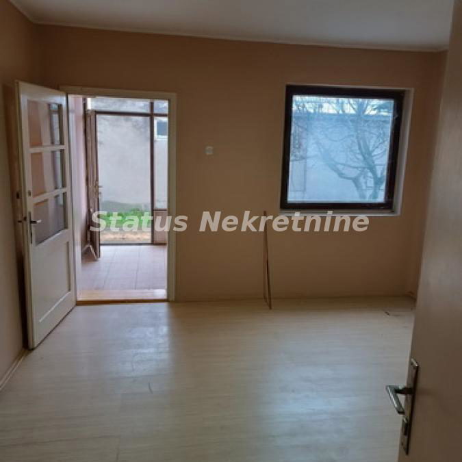 Kuća Prodaja Šid  122 m2