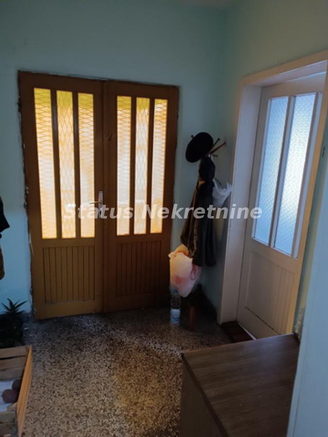 Kuća Prodaja Šid  122 m2
