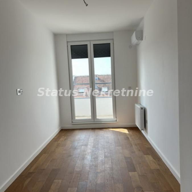 Stan Prodaja Novi Sad  74 m2