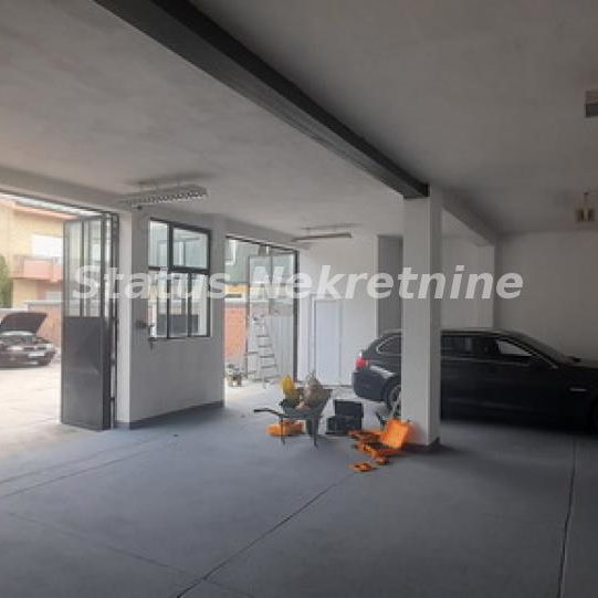 Lokal Izdavanje Novi Sad  105 m2