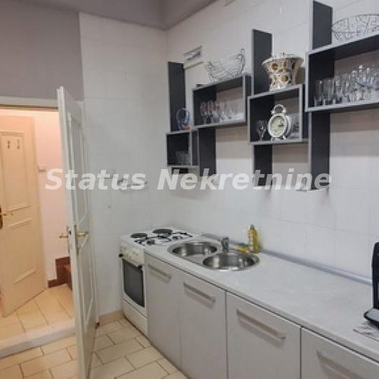 Kuća Prodaja Novi Sad  348 m2