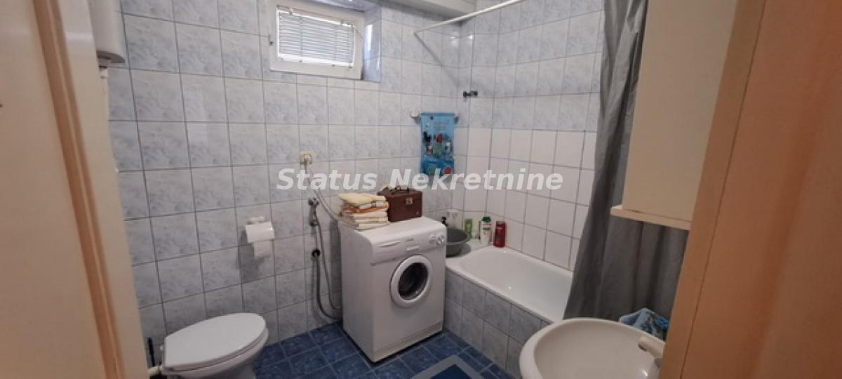 Kuća Prodaja Novi Sad  348 m2