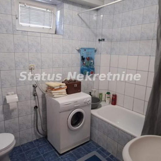 Kuća Prodaja Novi Sad  348 m2