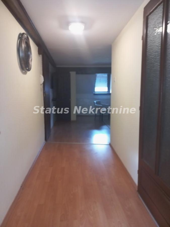 Kuća Prodaja Novi Sad  170 m2