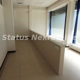 Lokal Izdavanje Novi Sad  1700 m2