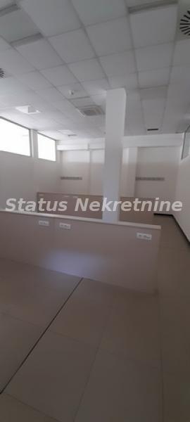 Lokal Izdavanje Novi Sad  1700 m2