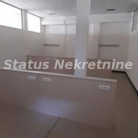 Lokal Izdavanje Novi Sad  1700 m2
