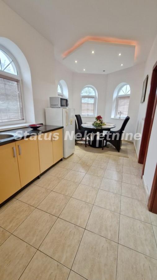 Kuća Prodaja Novi Sad  338 m2