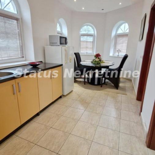 Kuća Prodaja Novi Sad  338 m2
