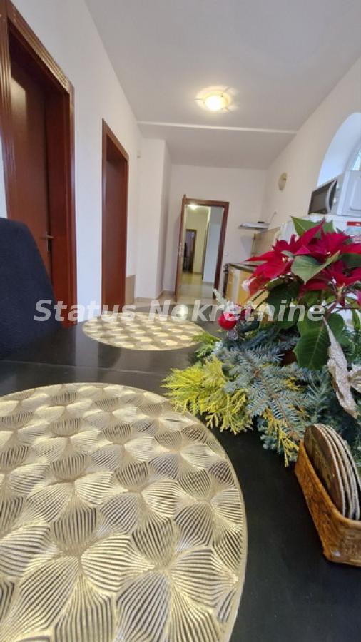 Kuća Prodaja Novi Sad  338 m2