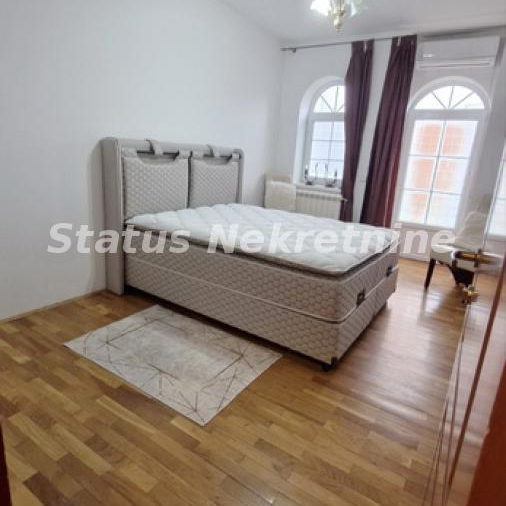 Kuća Prodaja Novi Sad  338 m2