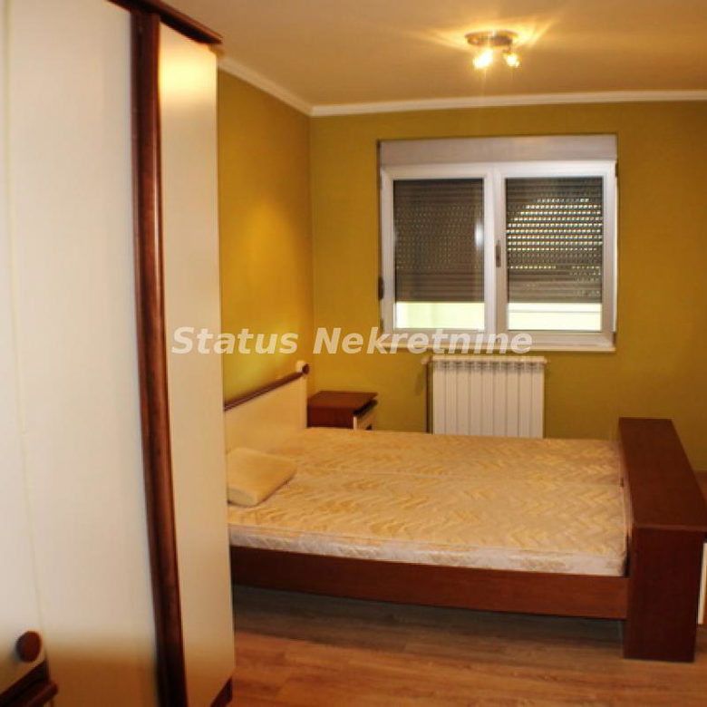Kuća Prodaja Novi Sad  220 m2