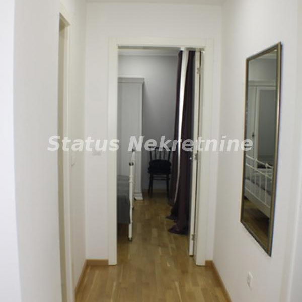 Stan Prodaja Novi Sad  50 m2