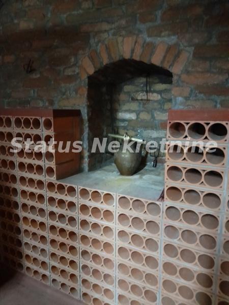 Lokal Prodaja Sremski Karlovci  500 m2
