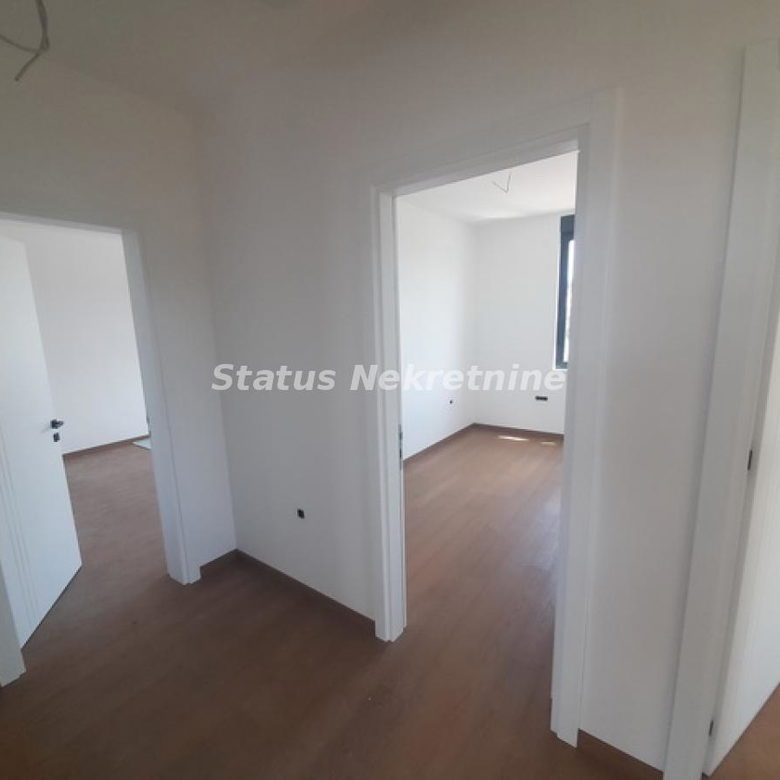 Stan Prodaja Novi Sad  140 m2