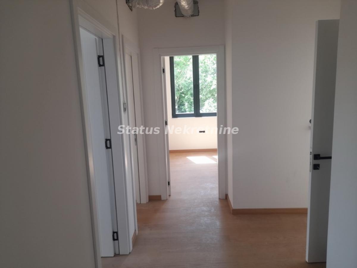 Stan Prodaja Novi Sad  140 m2