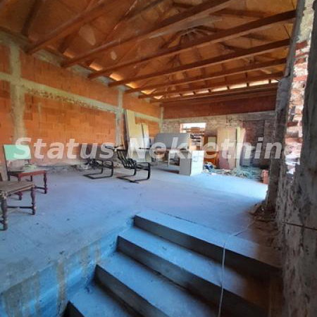 Kuća Prodaja Sremski Karlovci  230 m2