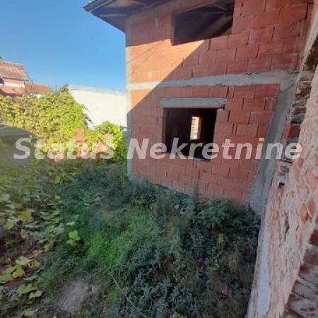 Kuća Prodaja Sremski Karlovci  230 m2