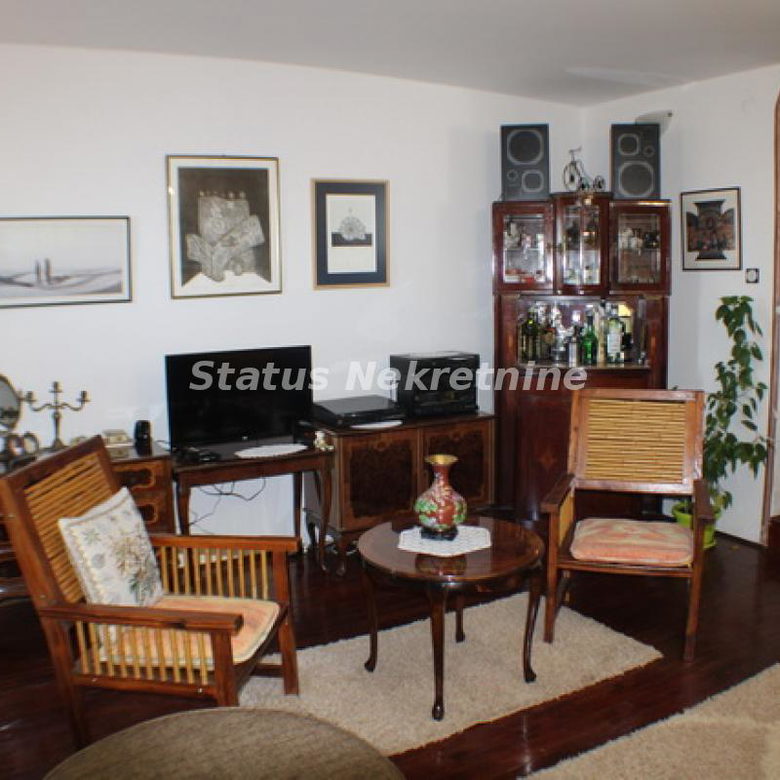 Kuća Prodaja Novi Sad  264 m2