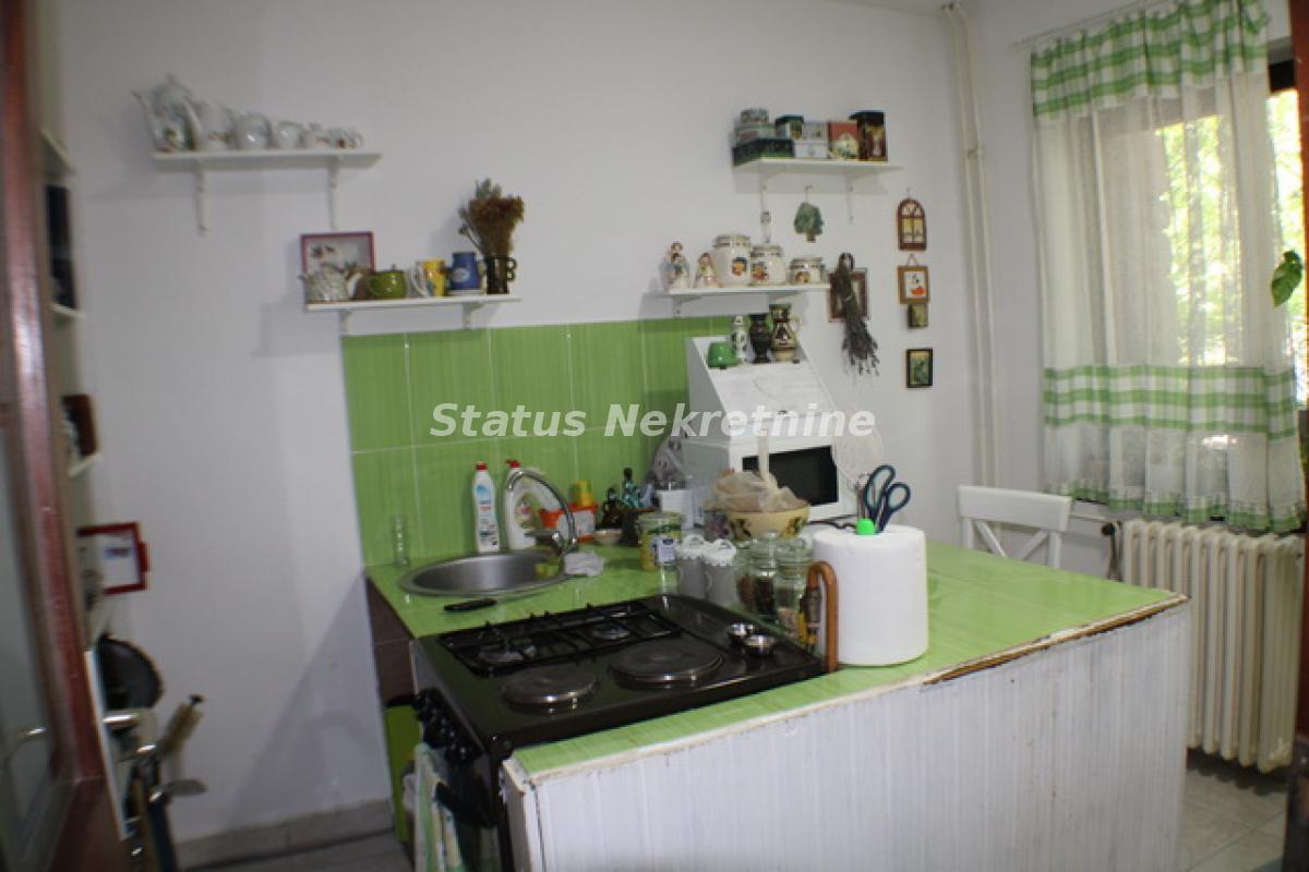 Kuća Prodaja Novi Sad  264 m2
