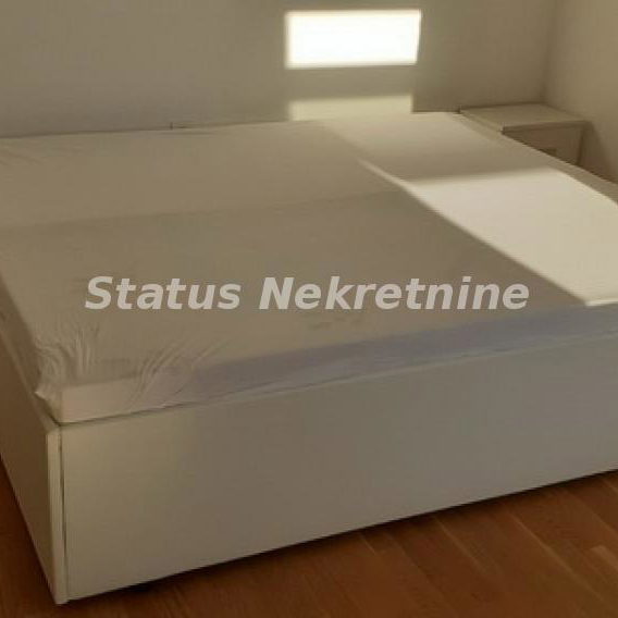 Stan Prodaja Novi Sad  74 m2