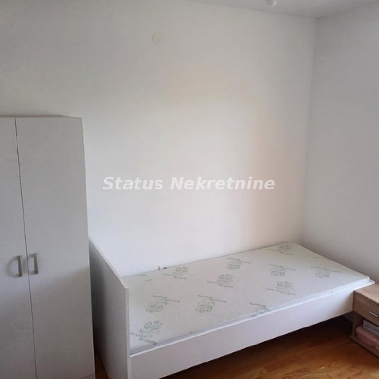 Stan Prodaja Novi Sad  74 m2