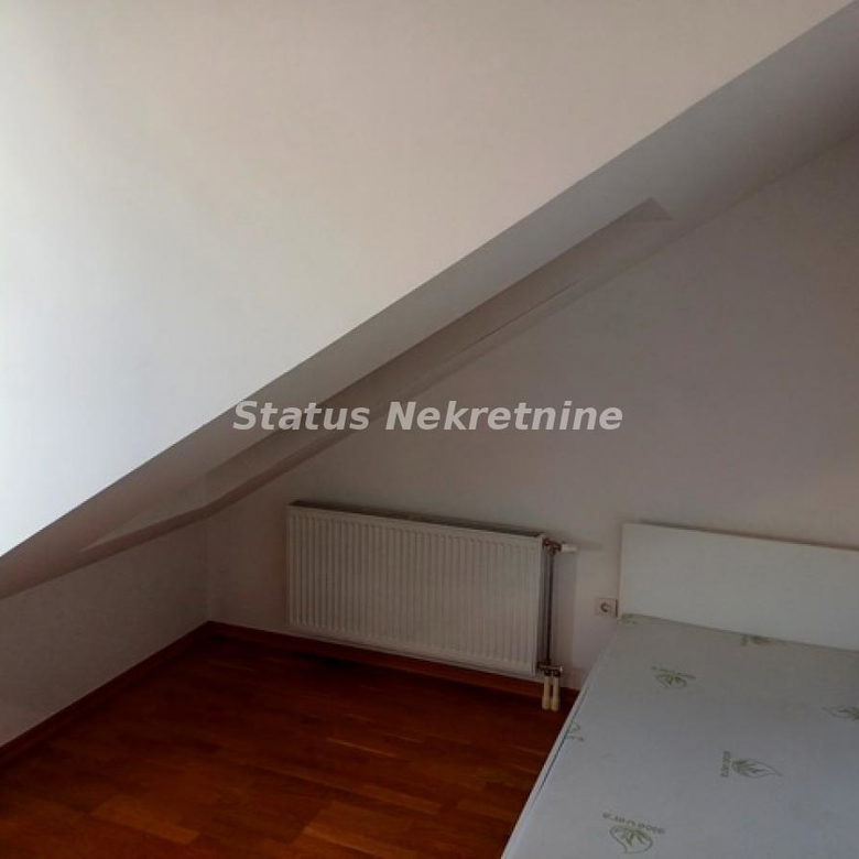Stan Prodaja Novi Sad  74 m2