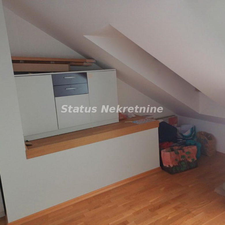 Stan Prodaja Novi Sad  74 m2