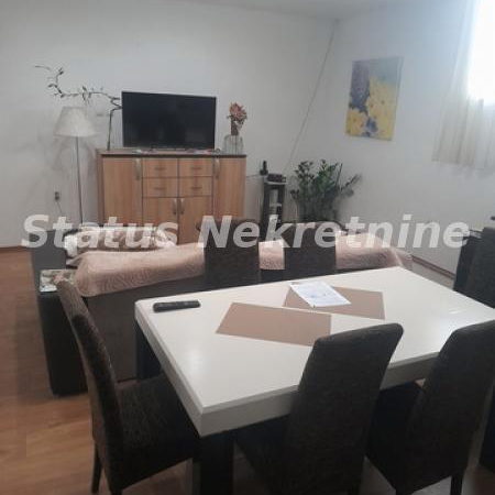 Kuća Prodaja Novi Sad  200 m2