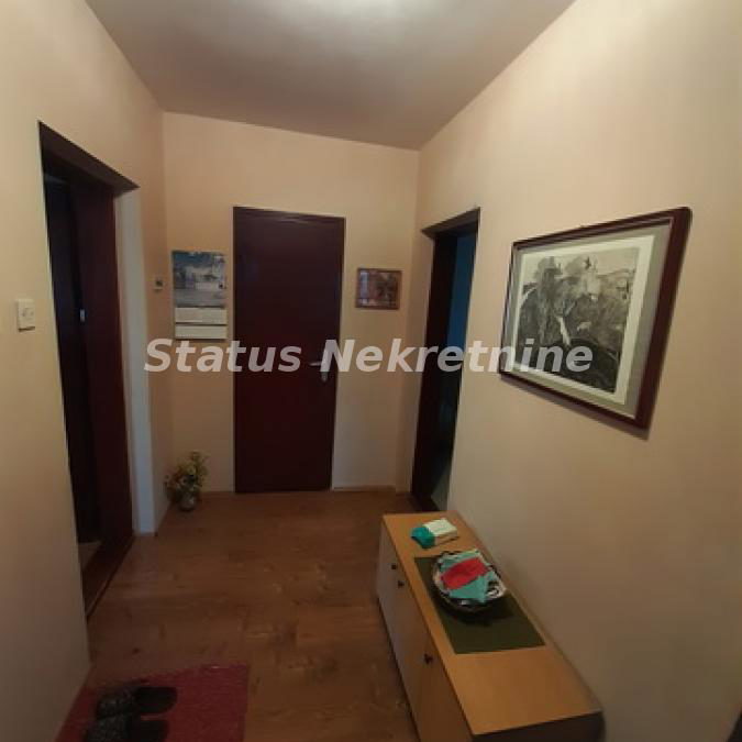 Kuća Prodaja Novi Sad  228 m2