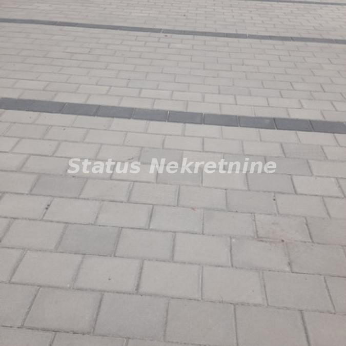 Lokal Izdavanje Novi Sad  250 m2