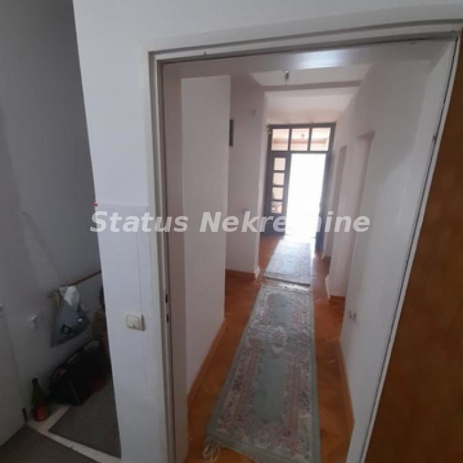 Stan Prodaja Novi Sad  160 m2