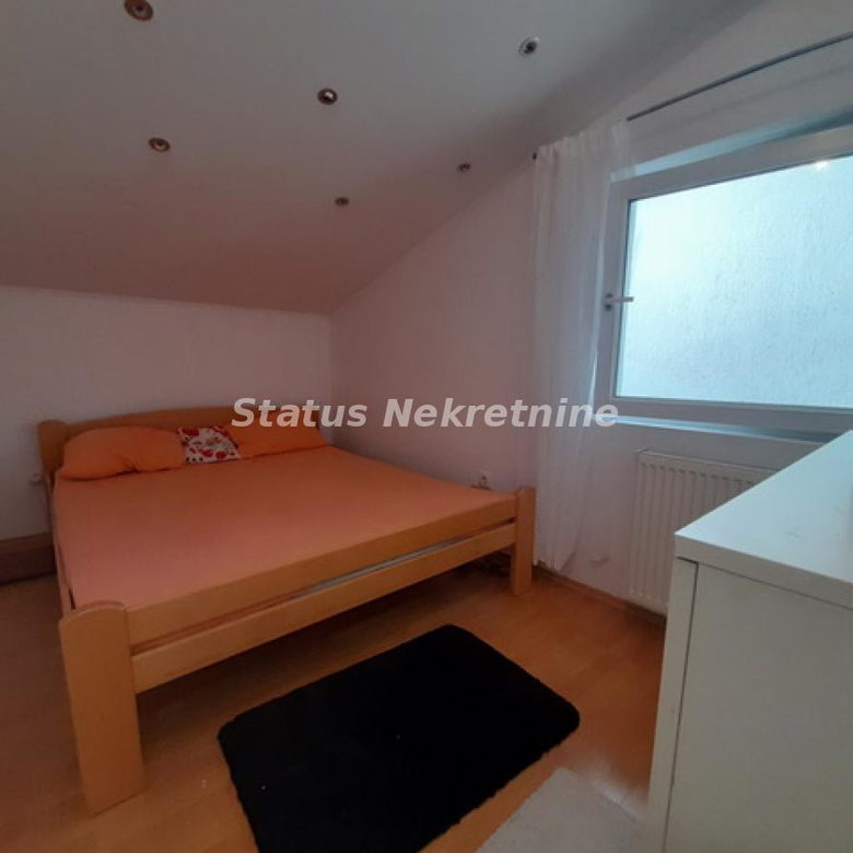 Stan Izdavanje Novi Sad  78 m2