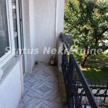 Kuća Prodaja Novi Sad  240 m2
