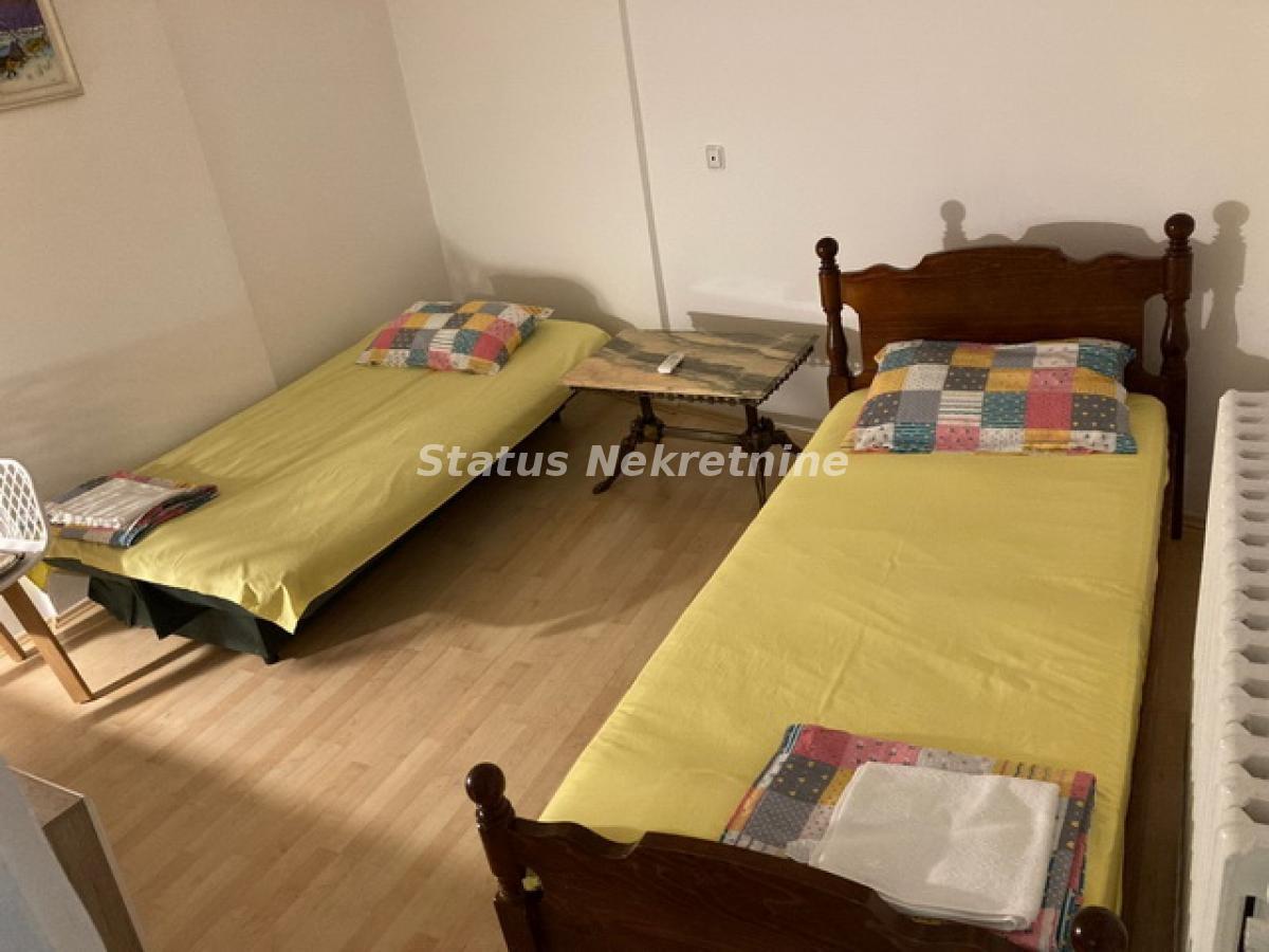 Kuća Prodaja Novi Sad  340 m2