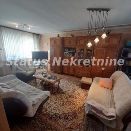 Kuća Prodaja Šid  194 m2