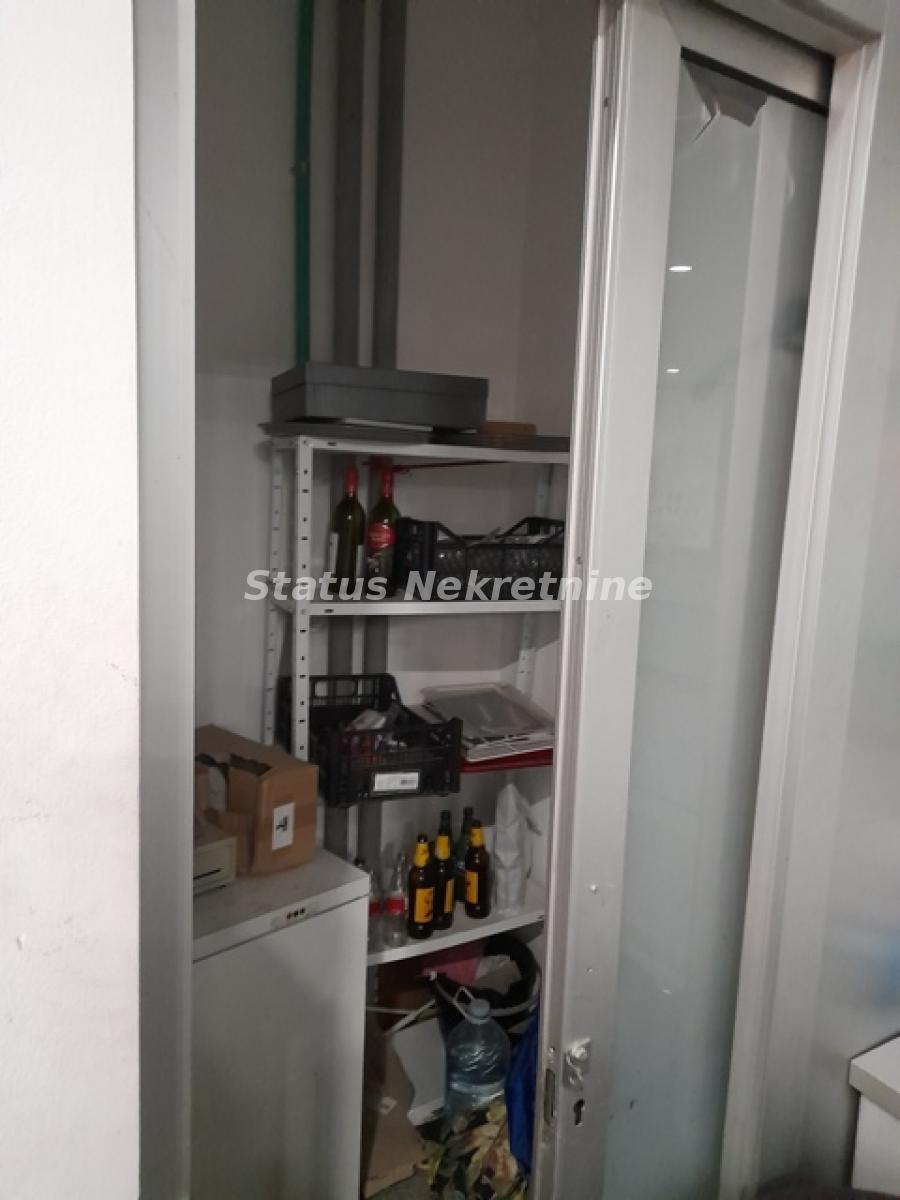 Lokal Izdavanje Novi Sad  39 m2