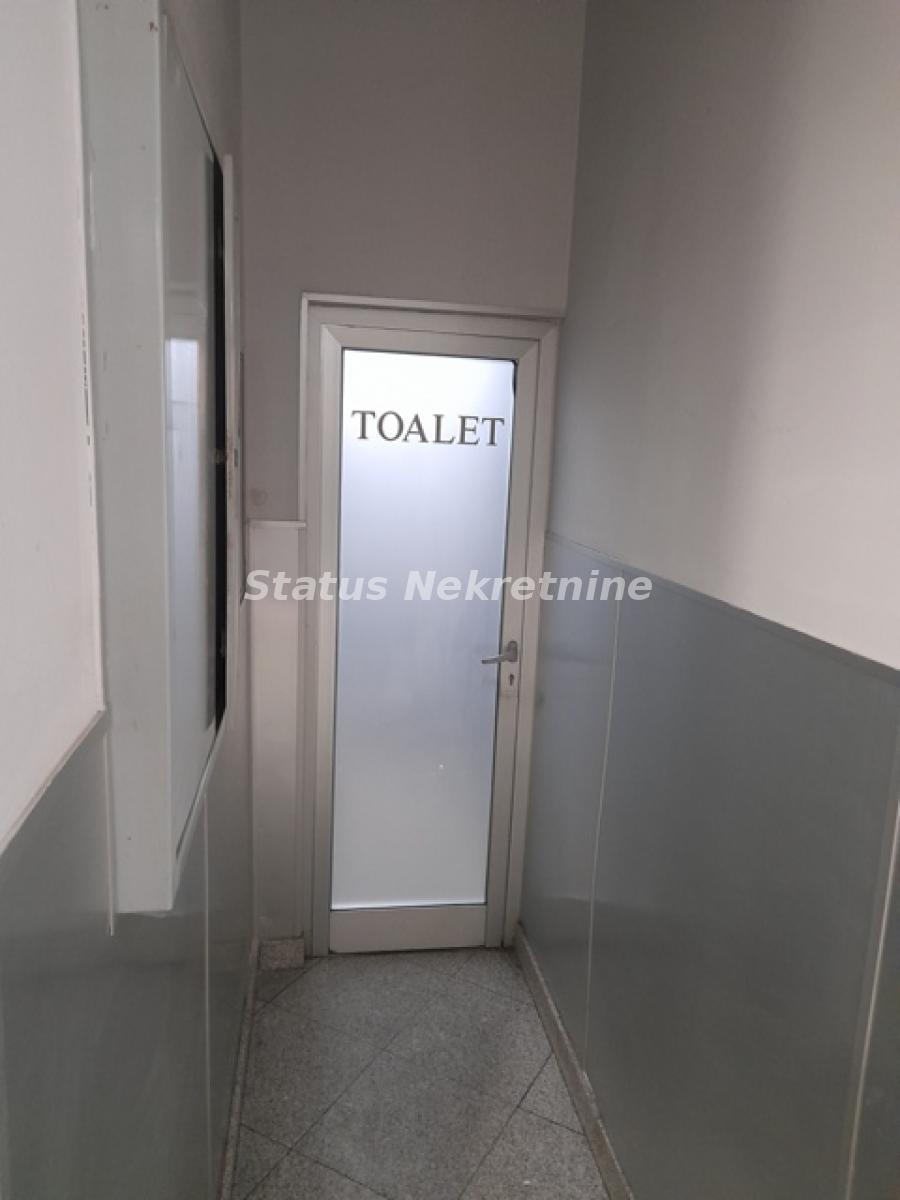 Lokal Izdavanje Novi Sad  39 m2