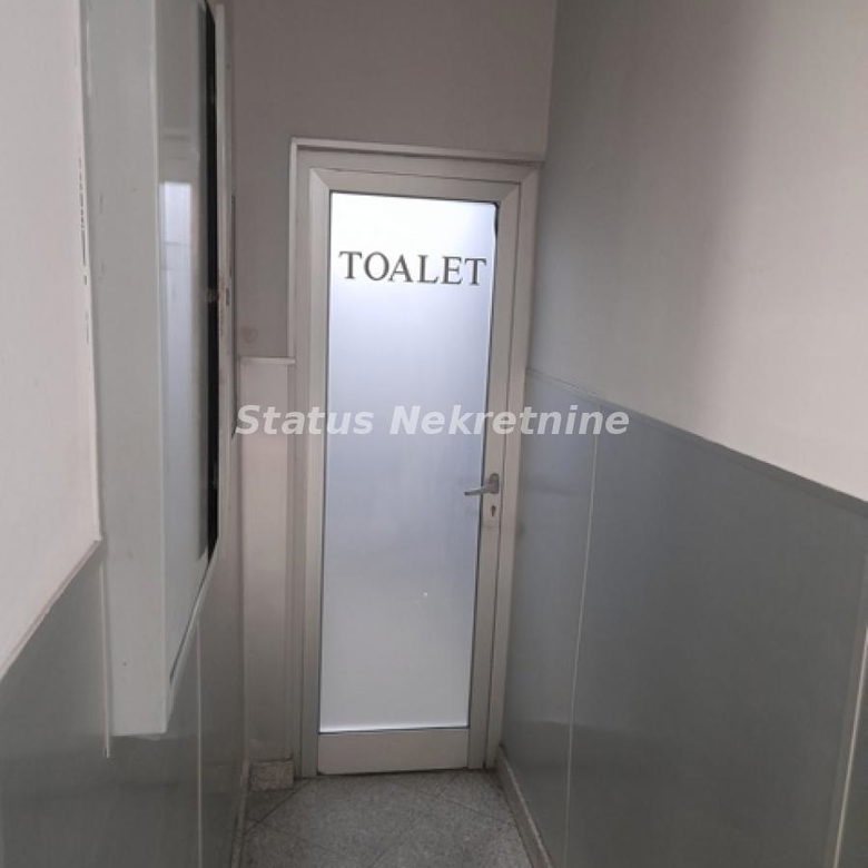 Lokal Izdavanje Novi Sad  39 m2