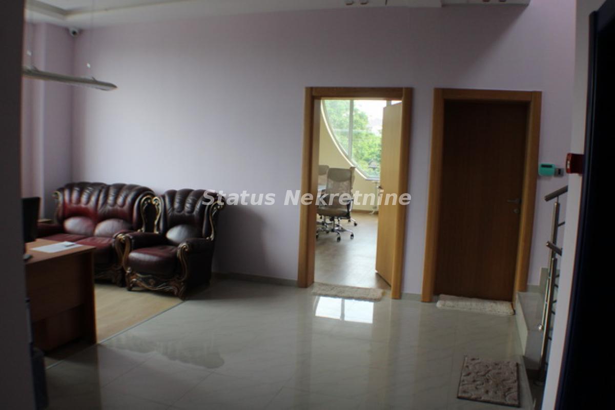 Lokal Izdavanje Novi Sad Lokal Izdavanje Novi Sad 273 m2
