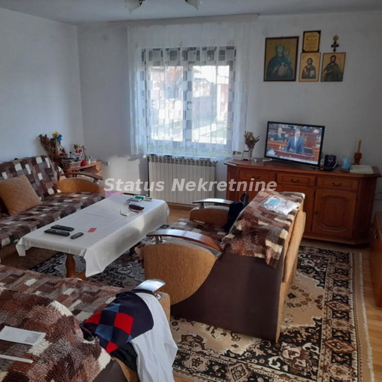 Kuća Prodaja Temerin  180 m2