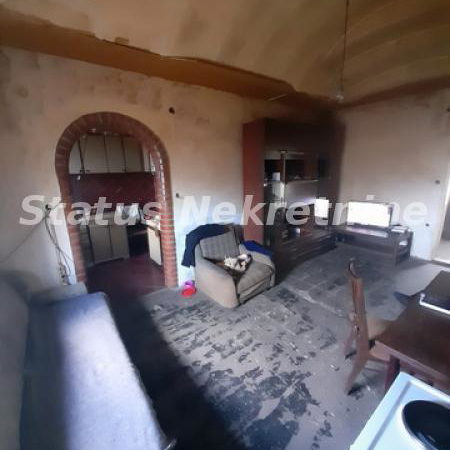 Stan Prodaja Novi Sad  83 m2