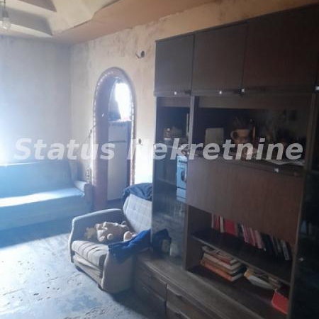 Stan Prodaja Novi Sad  83 m2