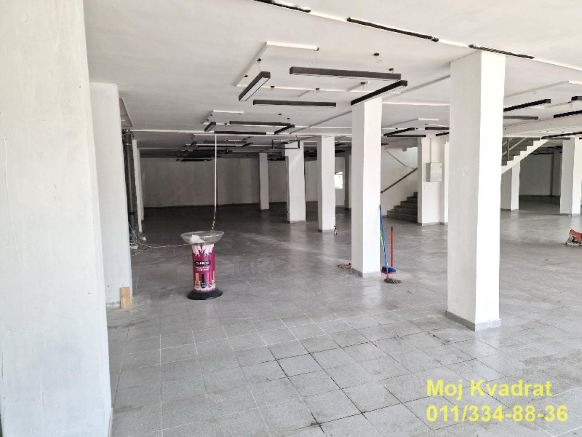 Lokal Izdavanje Beograd Mirijevo 250 m2