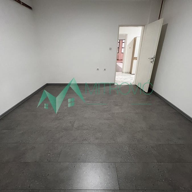 Lokal Prodaja Novi Sad  126 m2