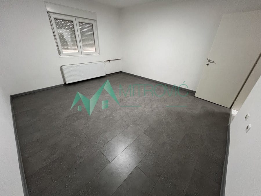 Lokal Prodaja Novi Sad  126 m2